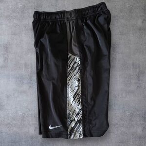 Nike Boys Dri-FIT Shorts - Black & Gray Size L